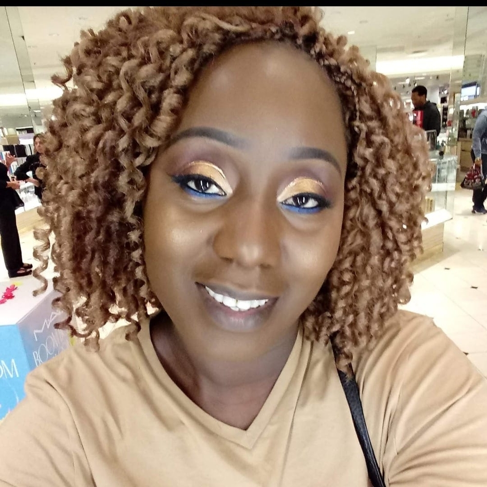 Meet your Posher, Glenna